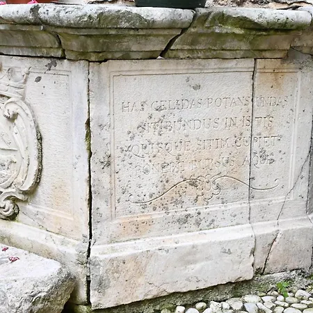 شقة Palazzo Del Marchese Orsini سولمونا