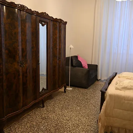 Palazzo Del Marchese Orsini *